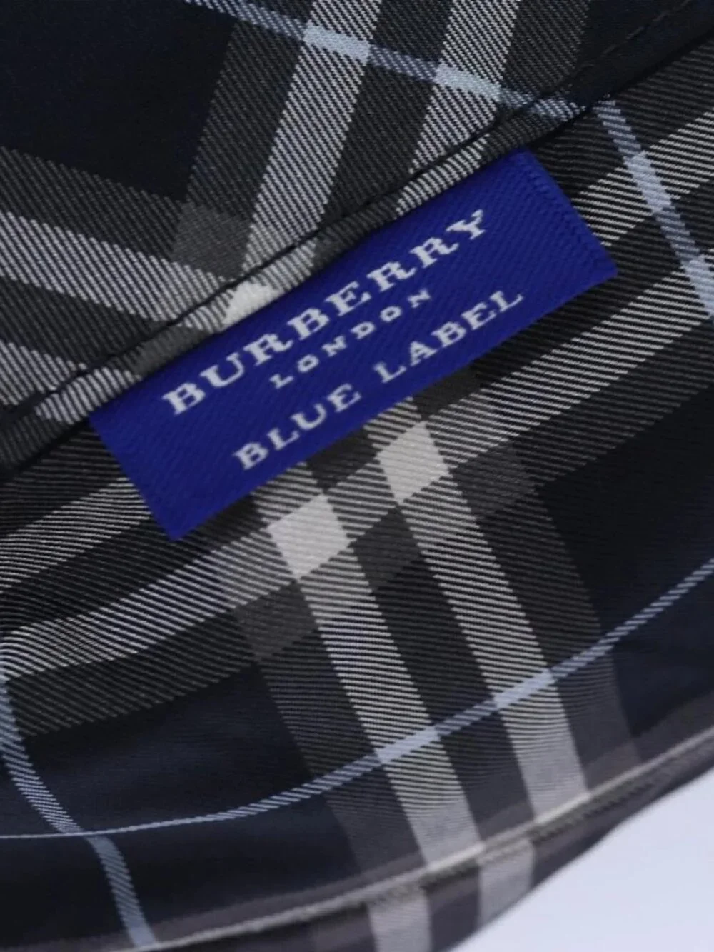 BURBERRY Nova Check Blue Label Drawstring Bag Pouch Nylon Navy Auth ti1925